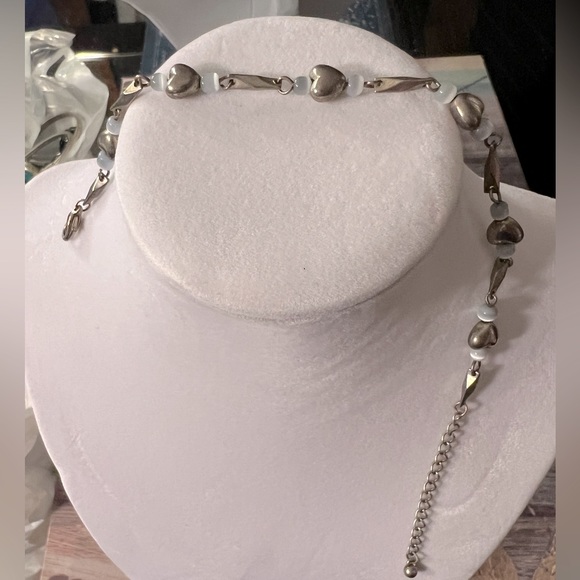 Jewelry - Silver and white beaded heart bracelet